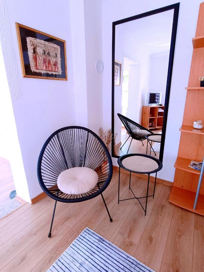 Ferienwohnung Garden Free Parking SJJ Exterior foto