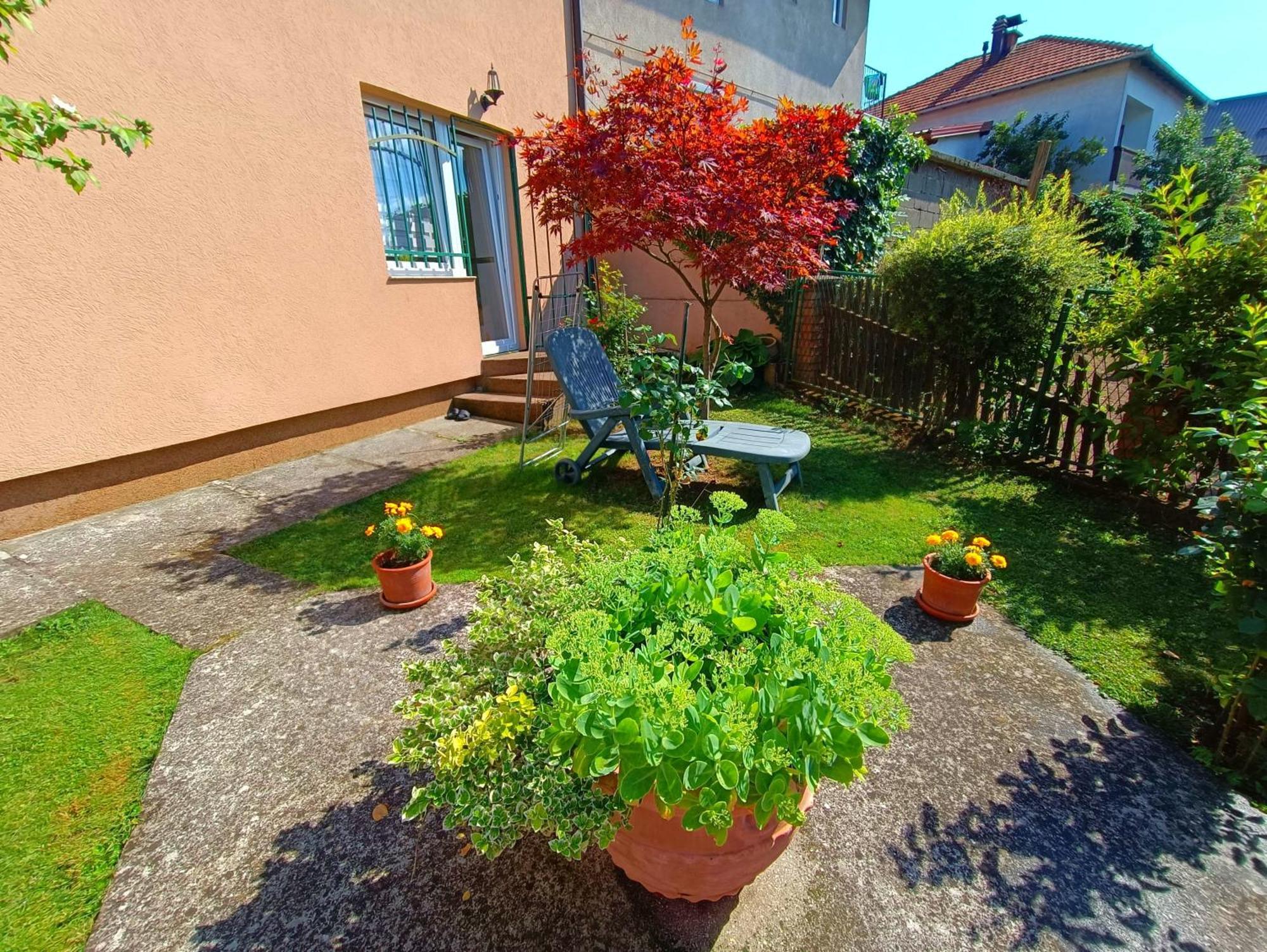 Ferienwohnung Garden Free Parking SJJ Zimmer foto