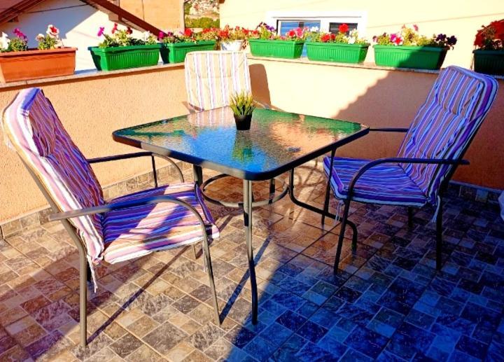 Ferienwohnung Garden Free Parking SJJ Exterior foto