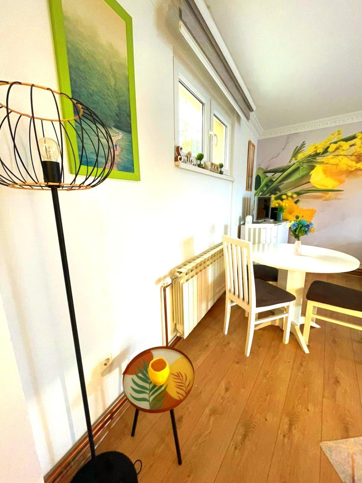 Ferienwohnung Garden Free Parking SJJ Zimmer foto