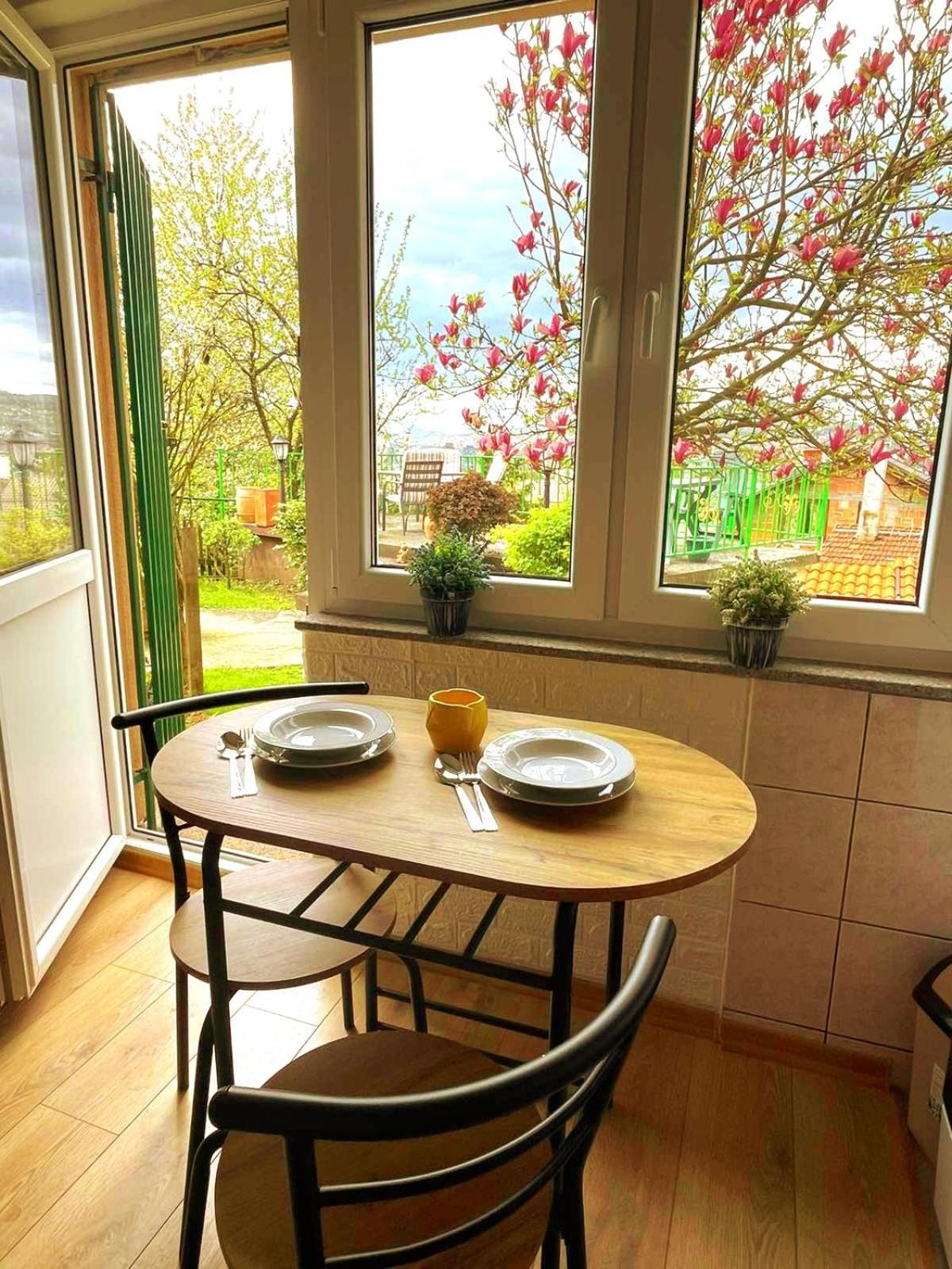 Ferienwohnung Garden Free Parking SJJ Exterior foto